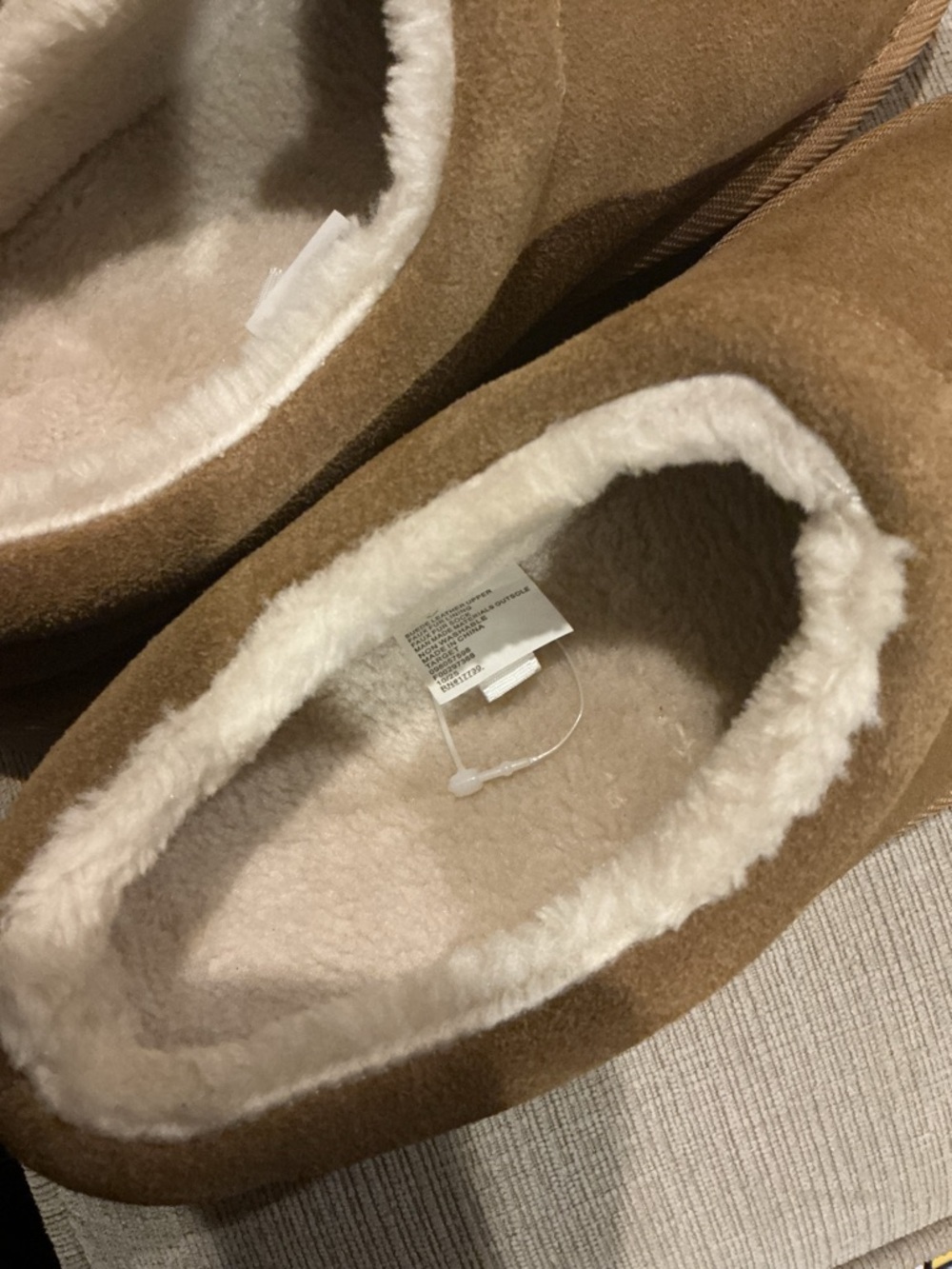 Women’s Kaya Genuine Suede Clog Slippers - Picture 5 of 6